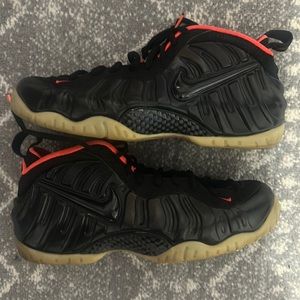 Nike foamposite yeezy colorway size 14